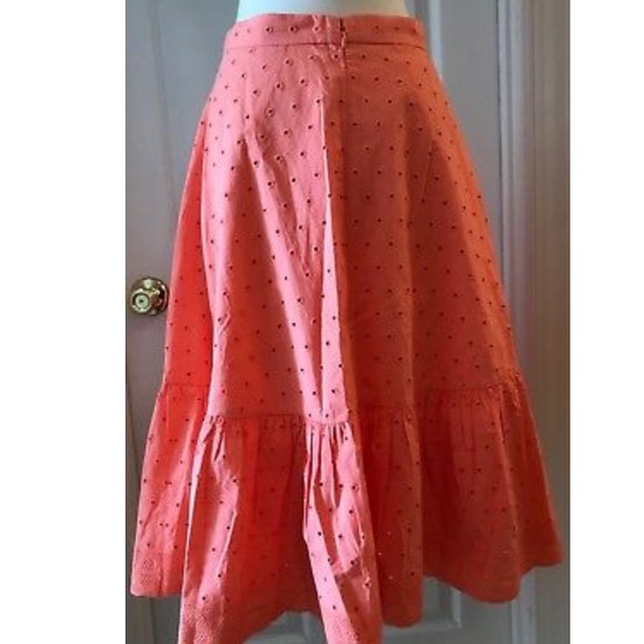 JCrew tiered midi skirt in eyelet poplin - Picture 4 of 4